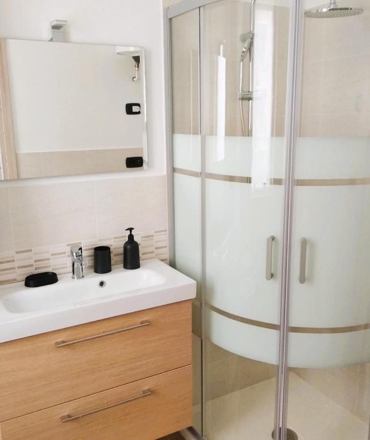 La Petite Maison Διαμέρισμα Agrate Brianza Εξωτερικό φωτογραφία